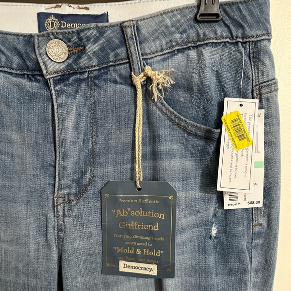 Democracy “Ab”solution Girlfriend Mid-Rise Jeans with Curve Equality, Size 8 - Picture 7 of 14